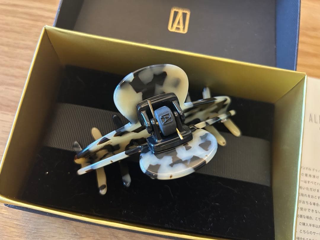 アレクサンドルドゥパリ Mクリップ（アルビノス）