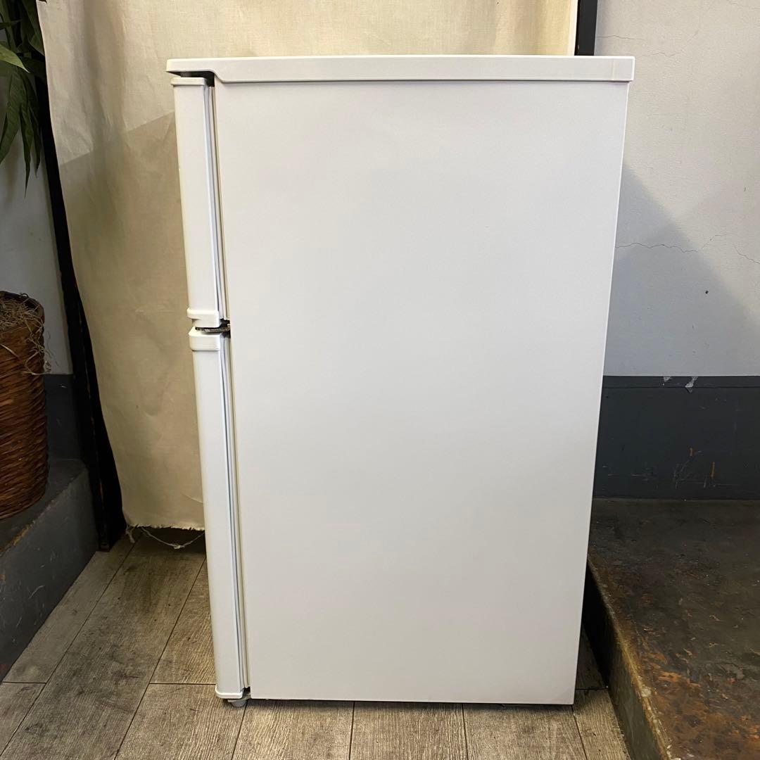 一人暮らしやワンルーム、オフィスに！2ドア冷凍冷蔵庫90L