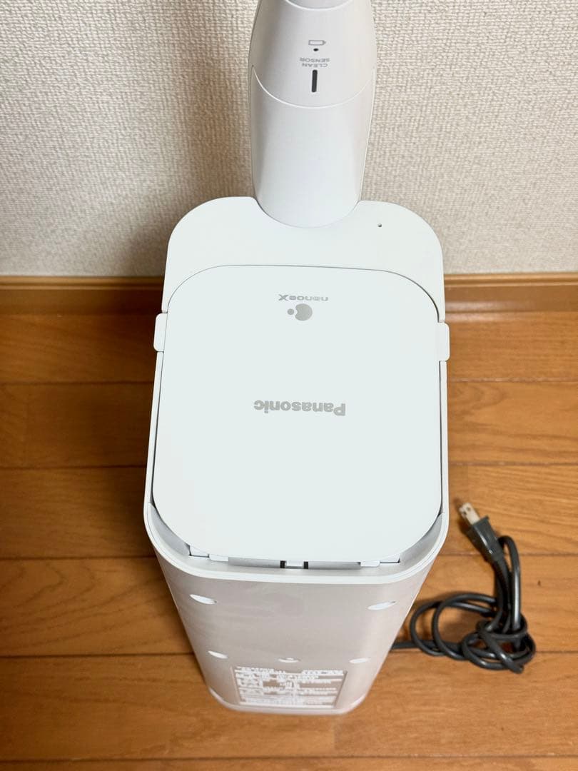 Panasonic コードレス 掃除機 MC-NS10K 22年製　動作保証