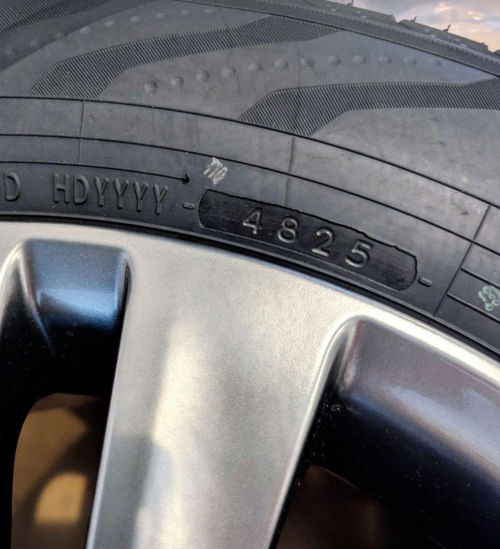 アルファード 40系 新品ホイール付タイヤトヨタ 18インチ 4本セット