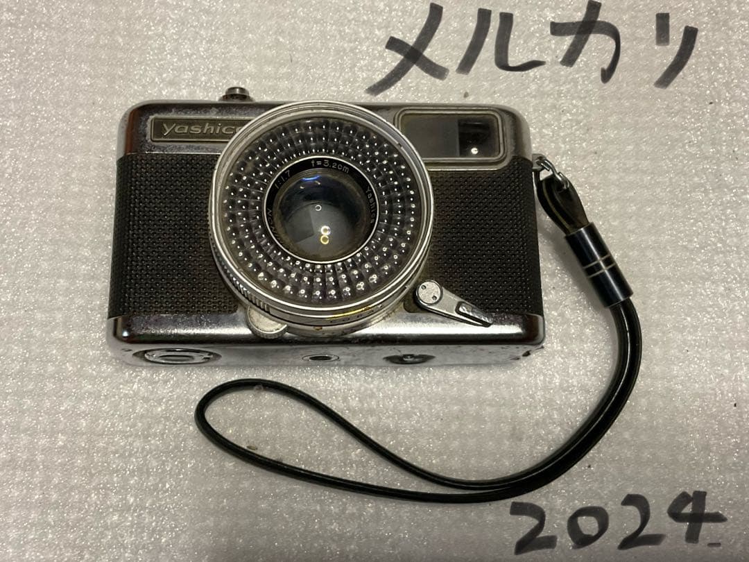 ヤシカ／hald17。PM40714129。【背面巻き剥がれあり　本体のみ】。