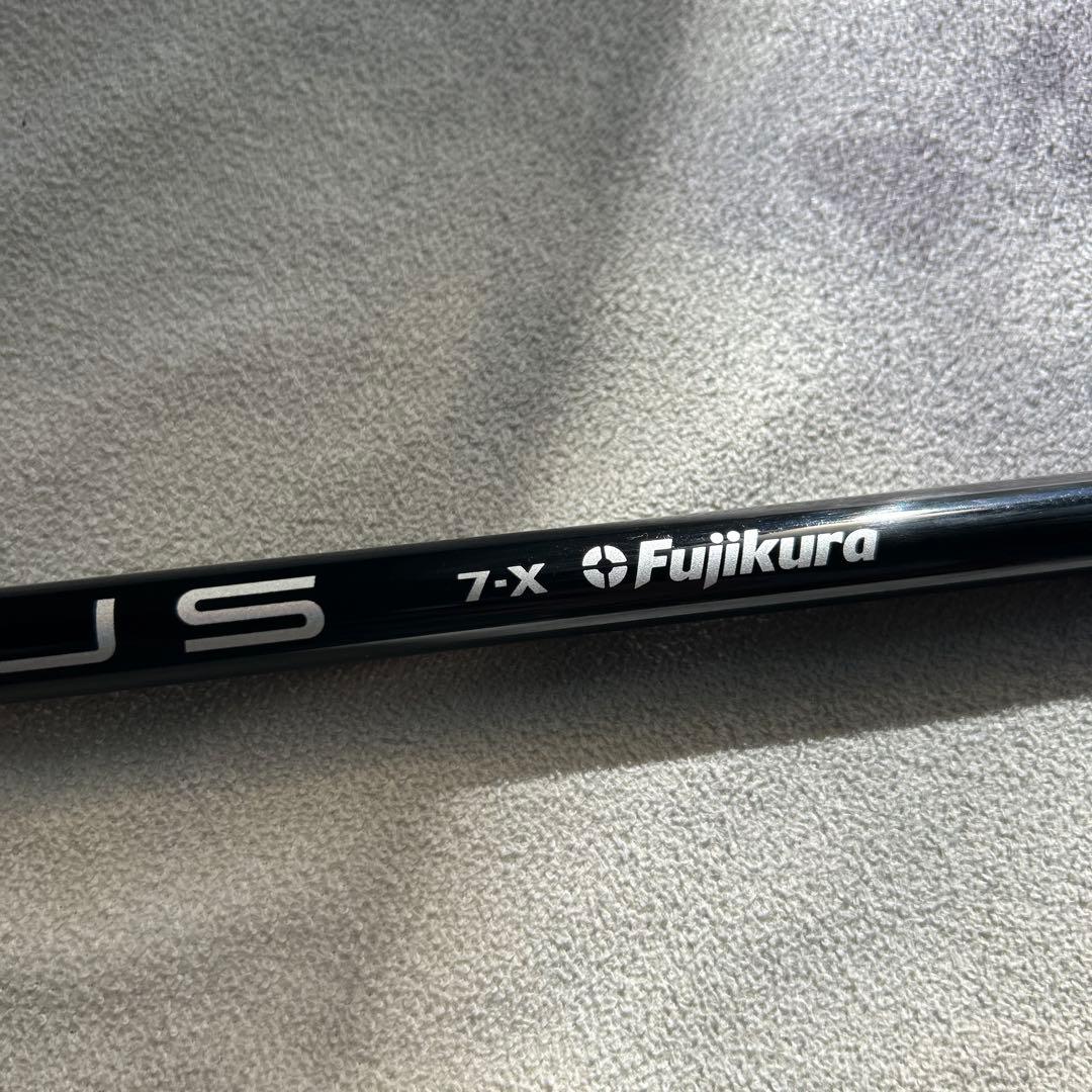 大人気！VENTUS BLACK 7X Velcore Technology