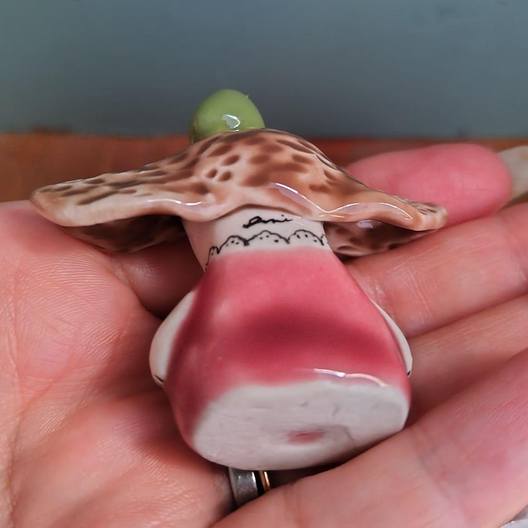 うえのえみ　陶人形　洋ナシ　ラフランス　女の子　置物