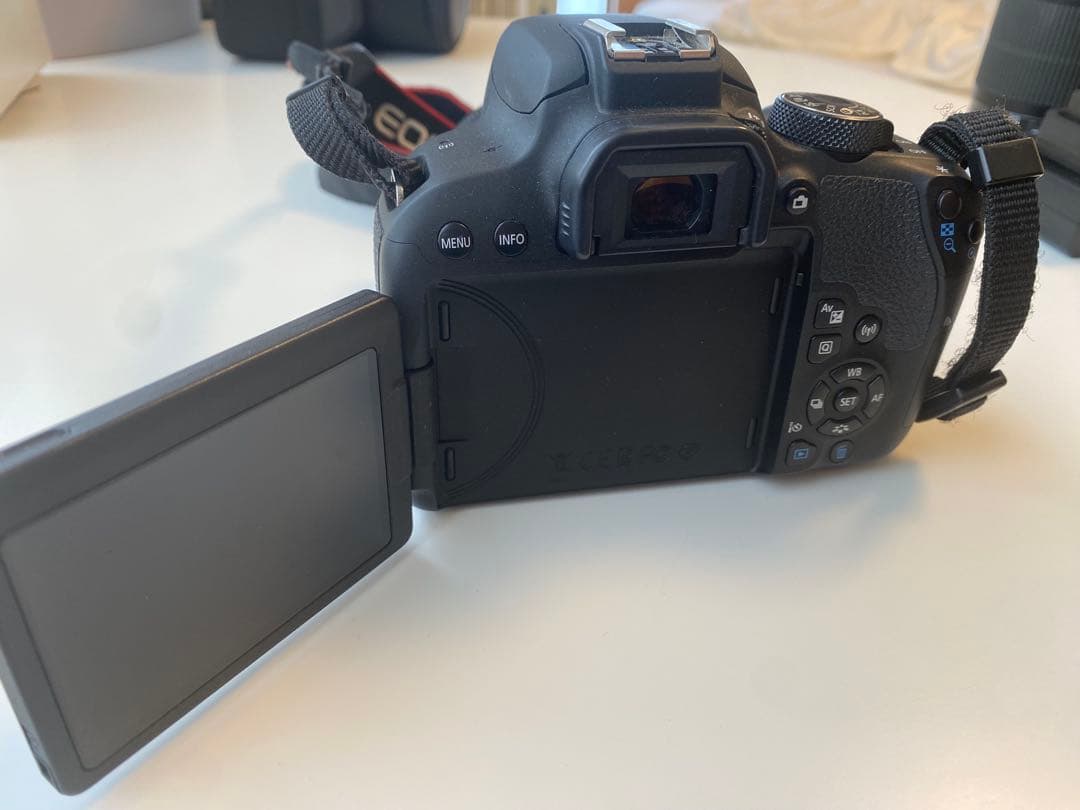 Canon EOS Kiss X9i ダブルレンズキット