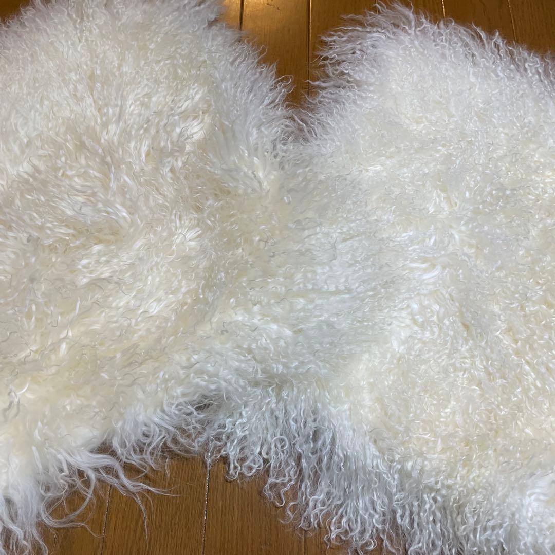 【美品】ファー毛皮、クッションカバーオフホワイト￼ 2枚組み