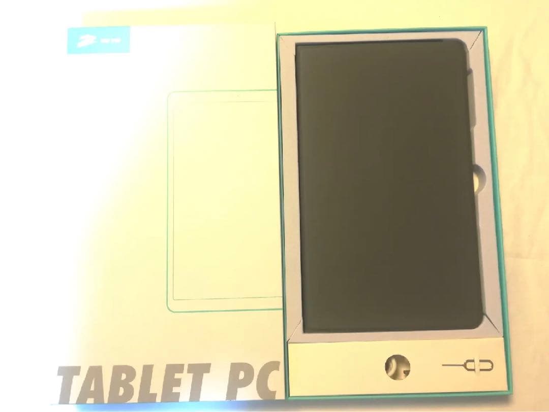 新品！ケース付きAndroid15 タブレット　8インチ　128GB コンパクト