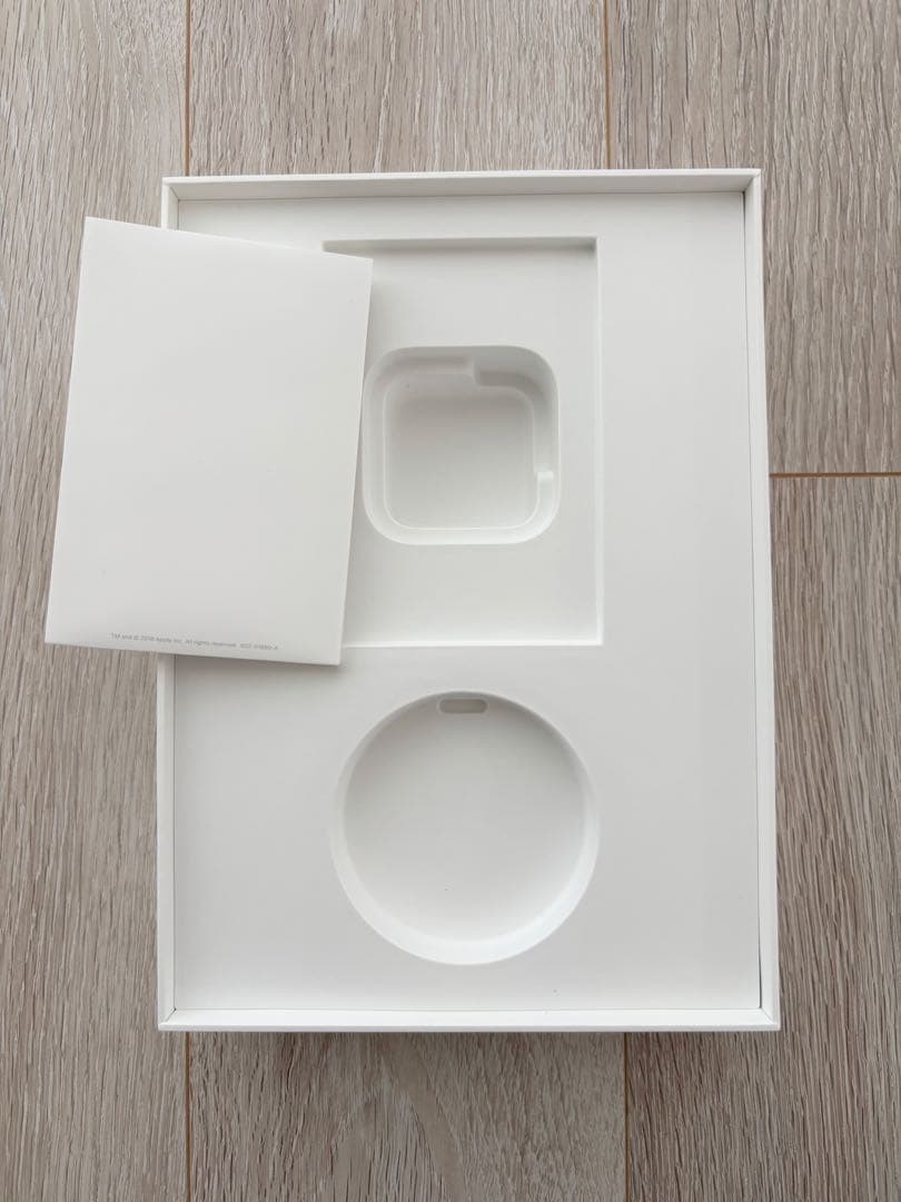 【7月13日出品停止】iPad 第6世代 Wi-Fiモデル 128GB ゴールド