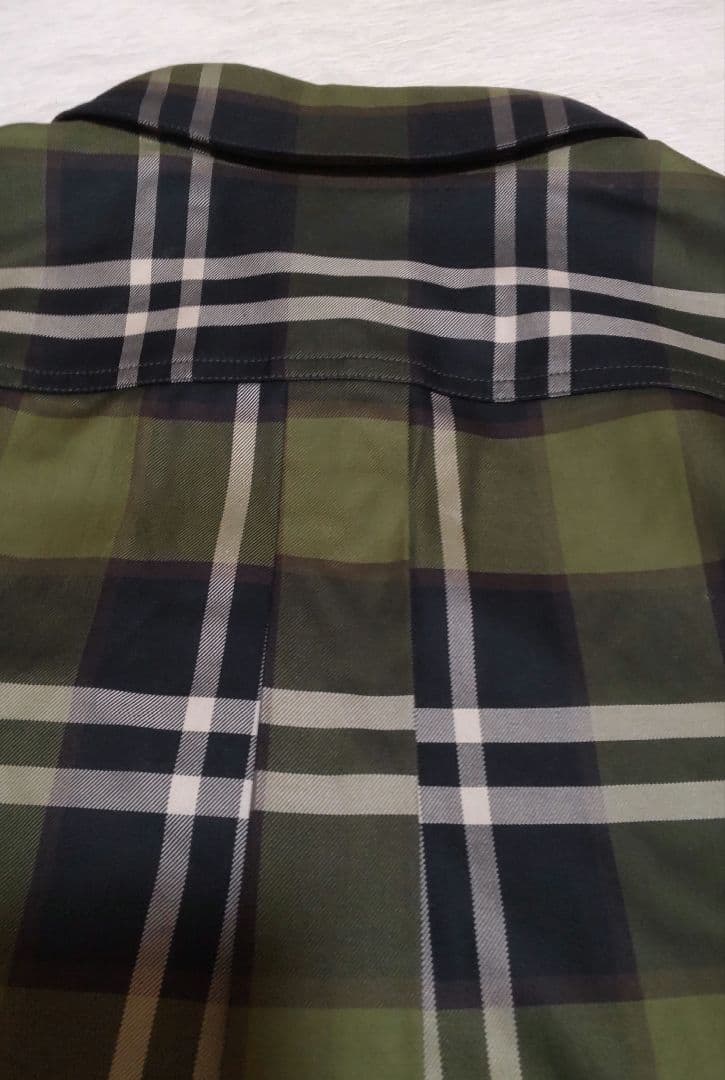 BURBERRY✨️オリーブグリーン・ チェックシャツ[タグ付き・未使用]