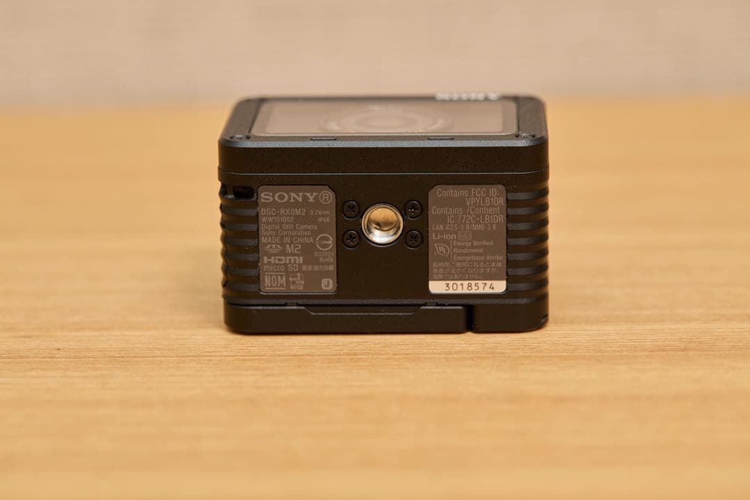 デジタルカメラ SONY DSC-RX0M2