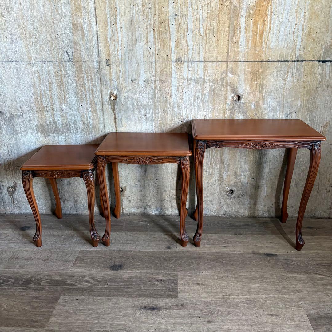 猫脚クラシック　ネストテーブル　サイドテーブル