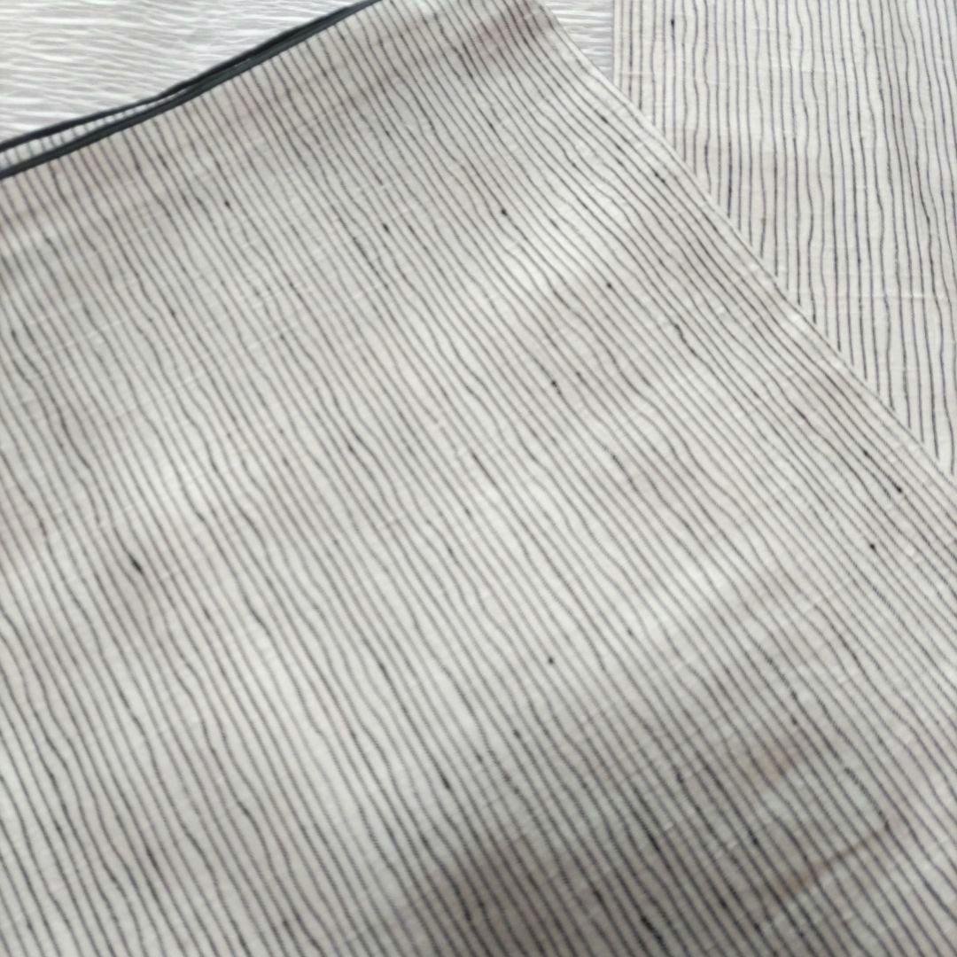 米沢新田正絹紬着物　よろけ縞紬着物　手引き真綿紬