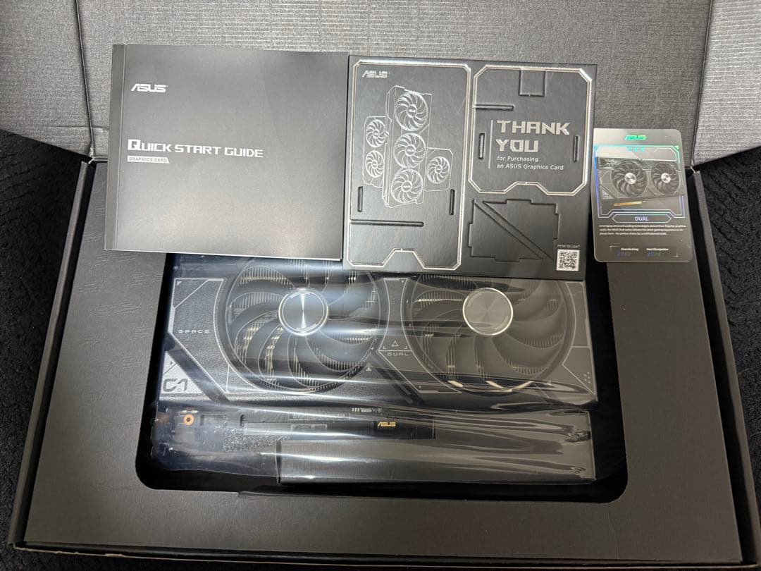 【美品】ASUS GeForce RTX 4070 OC 12GB