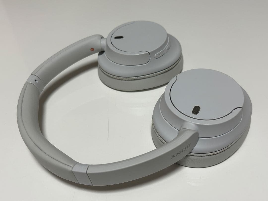 SONY WH-CH720N ノイズキャンセリングワイヤレスヘッドホン ケース付