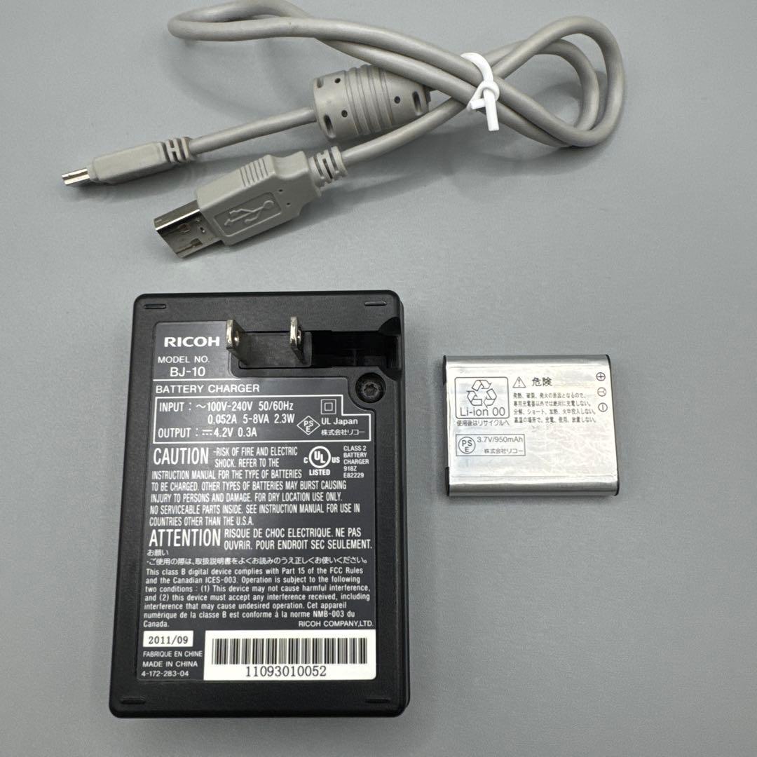 B192 RICOH CX4 コンパクト デジタル カメラ デジカメ コンデジ