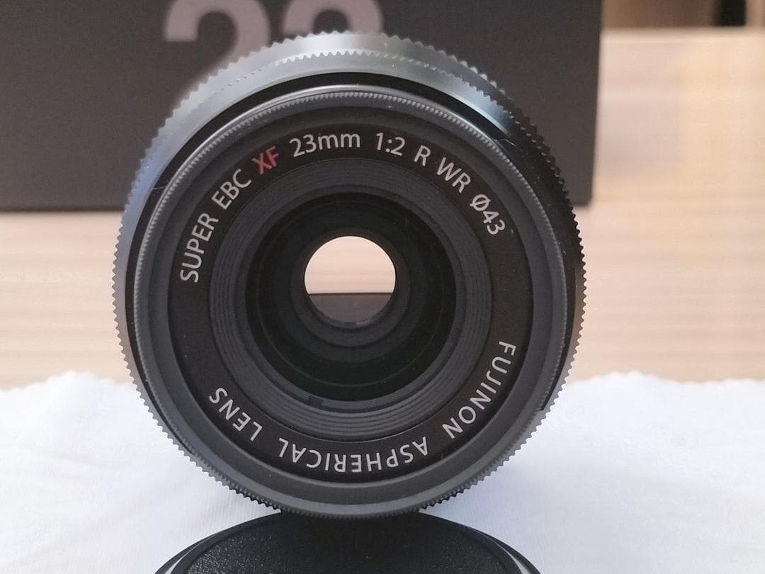 富士フイルム FUJIFILM フジノンレンズ XF23mm F2 R WR