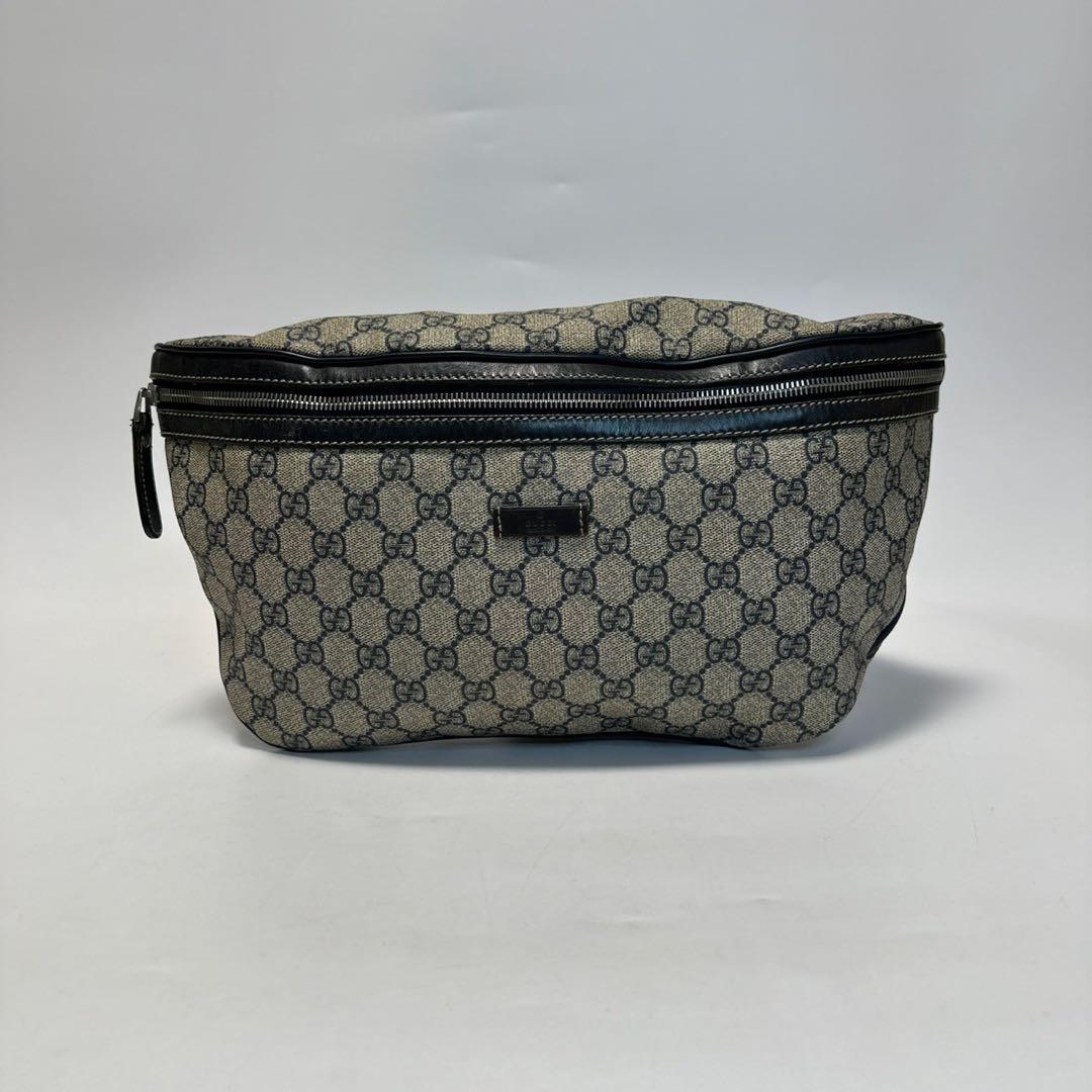 l49【極美品】グッチ　GGスプリーム レザー　ネイビーボディバッグショルダー.