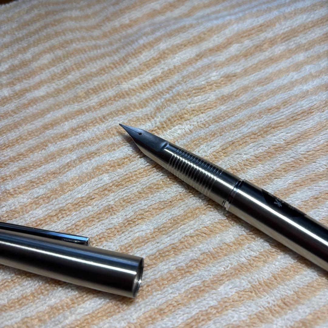 【未使用品】パイロット　万年筆　ミューレックス h977