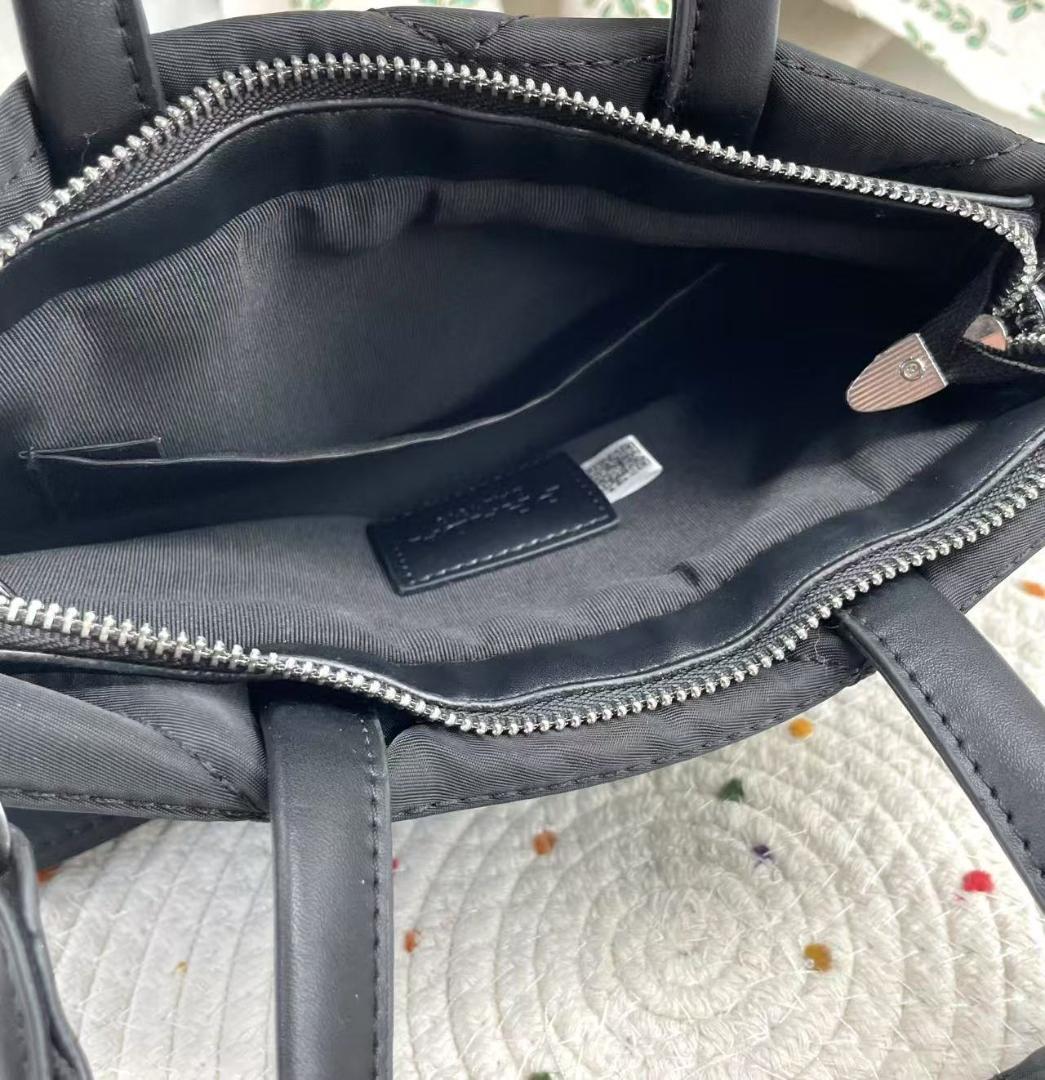 超人気 PRADAショルダーバッグ ノベルティ}