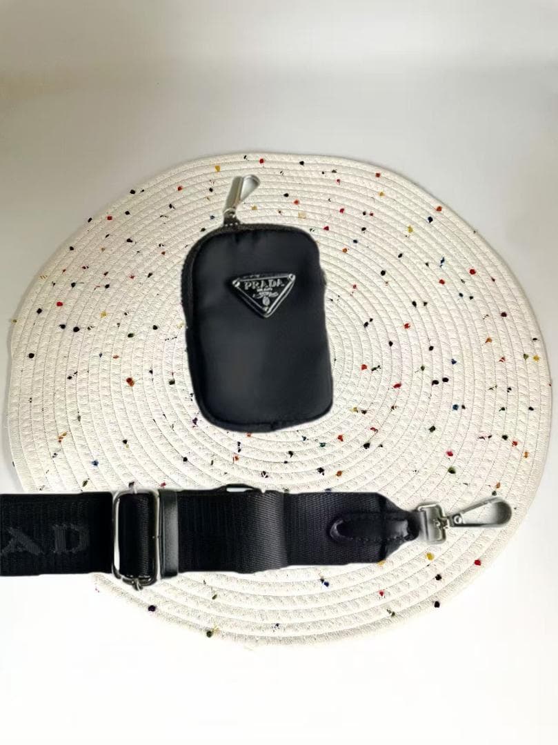 超人気 PRADAショルダーバッグ ノベルティ}
