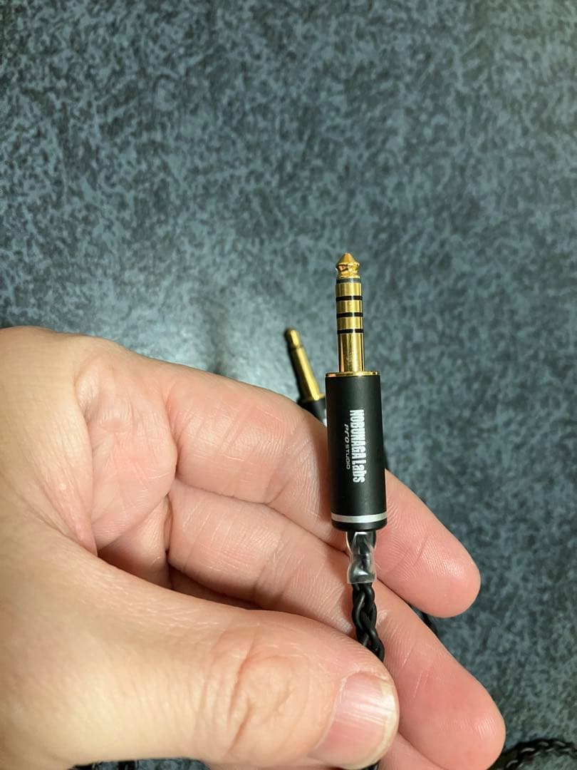 霧降 (Kirifuri) 4.4mm5極バランス/3.5mm2極モノラルミニ