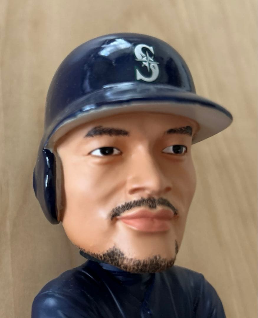 ICHIRO イチロー ボブルヘッド フィギュア 51