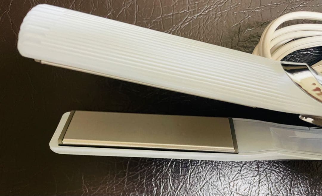 ReFa リファ ストレートアイロンプロ ホワイト