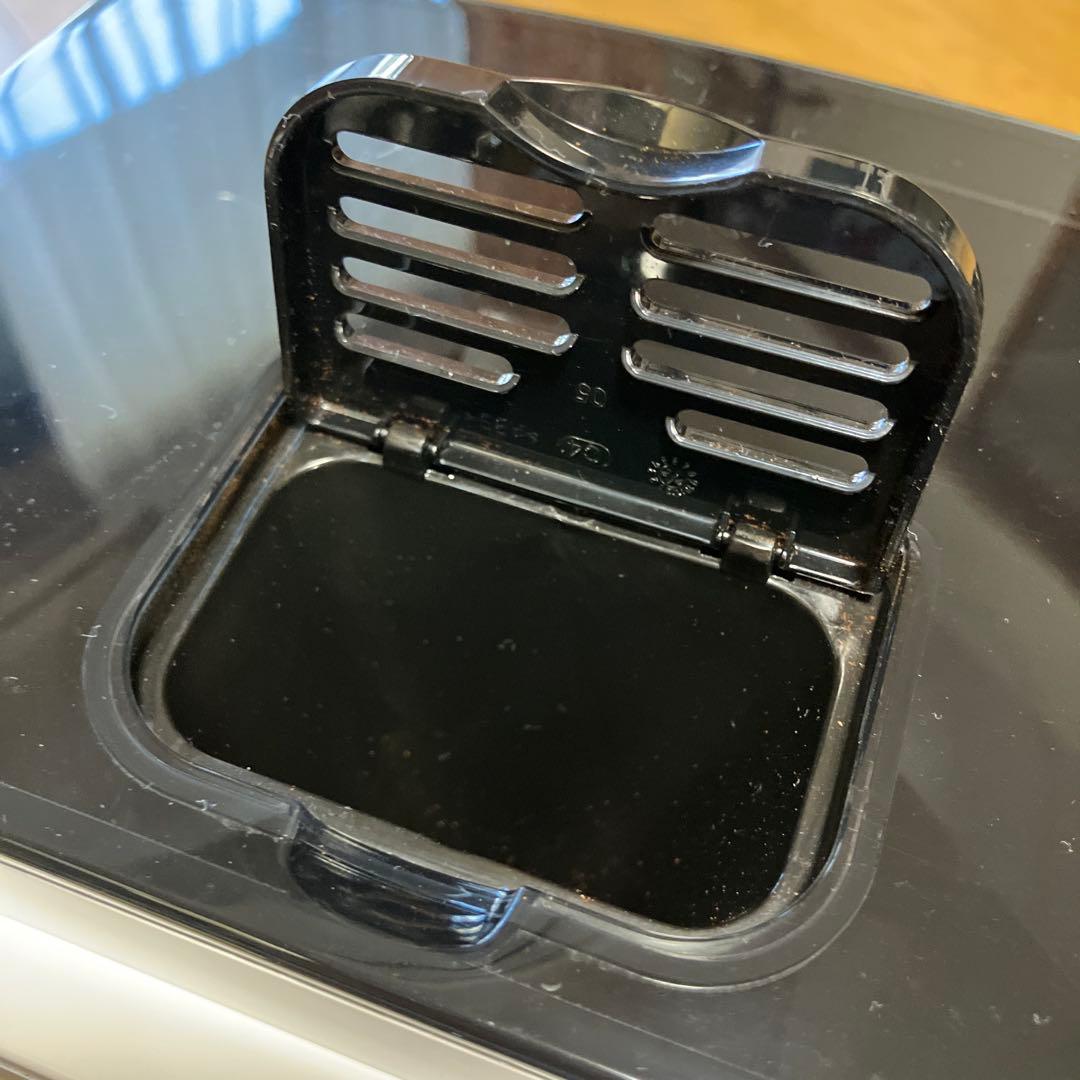 デロンギ　マグニフィカ s Delonghi エスプレッソマシン ホワイト