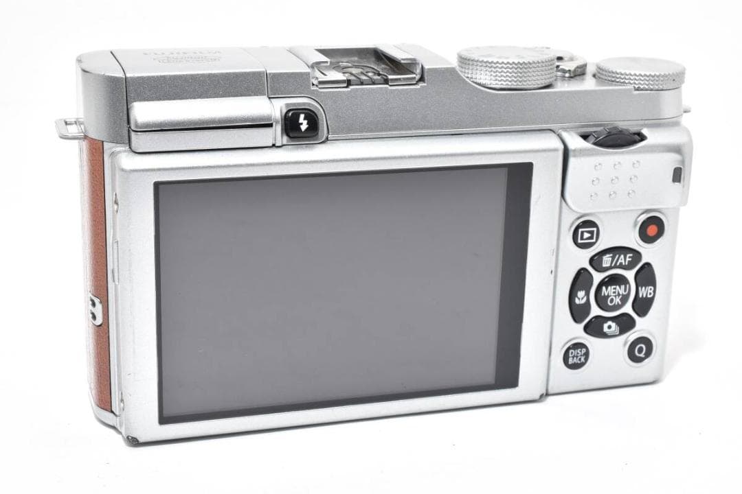 ★美品★ フジフィルム FUJIFILM X-M1 ボディ #660Q