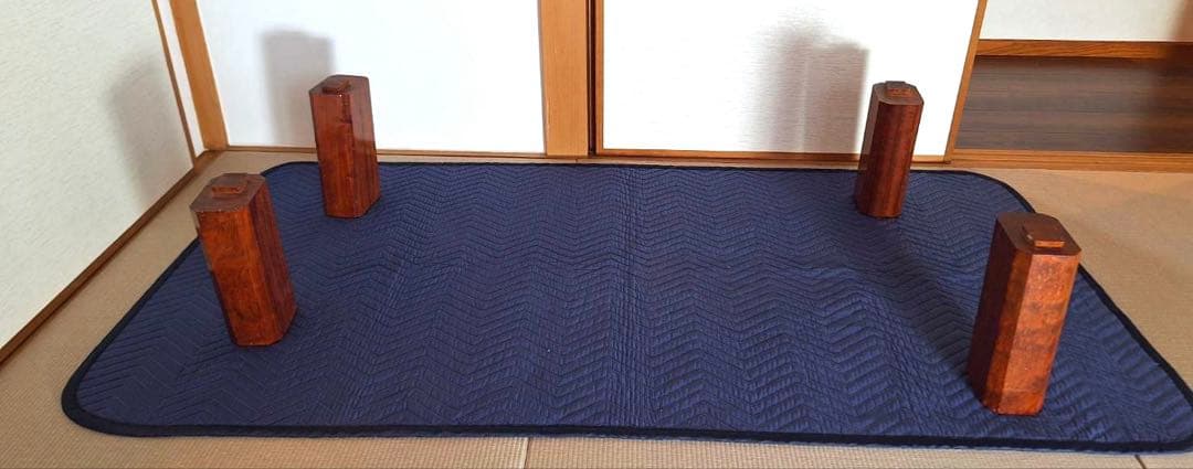 花梨材座卓(カリン)