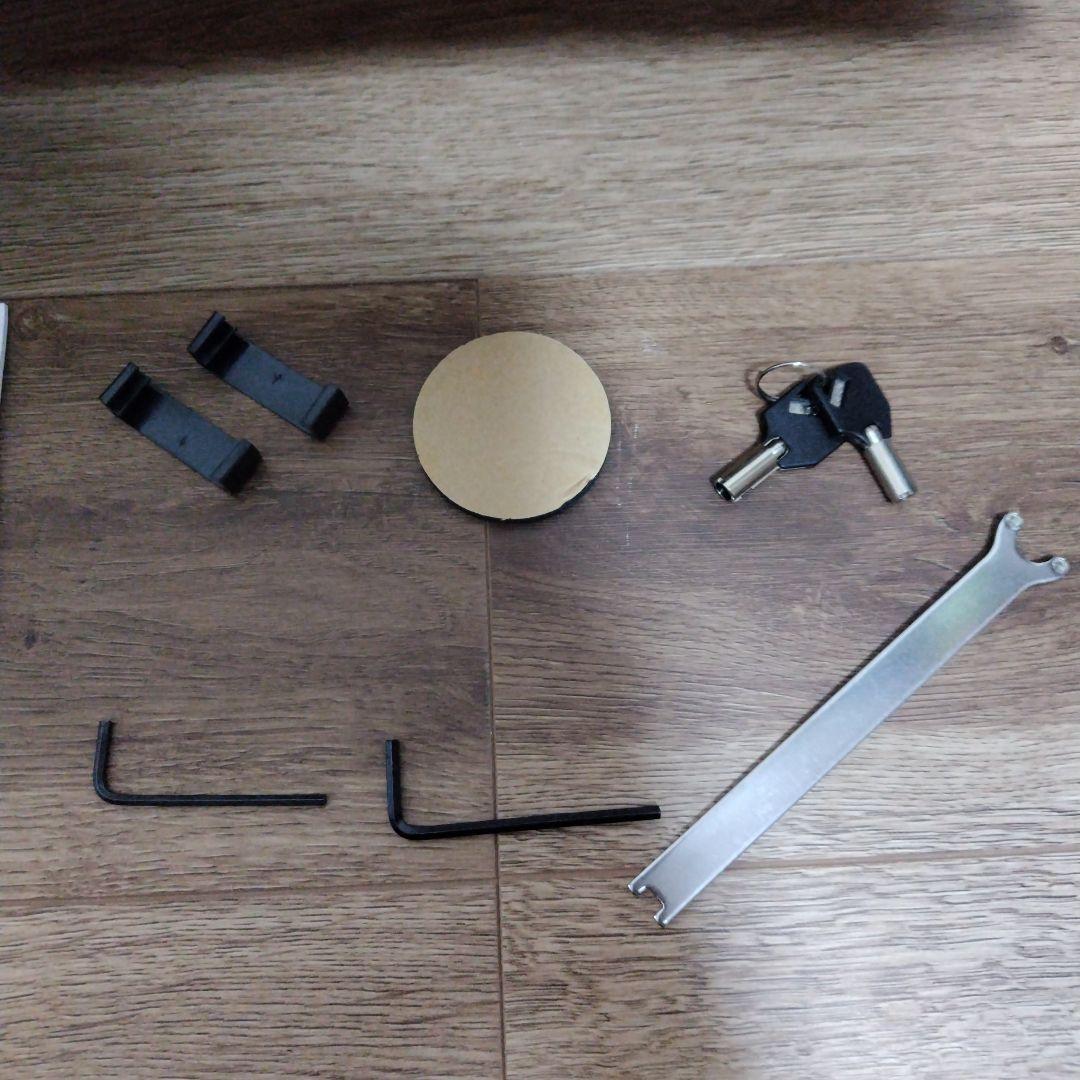 調整可能 　タブレットiPad　アーム 11〜13インチ　サンワサプライ