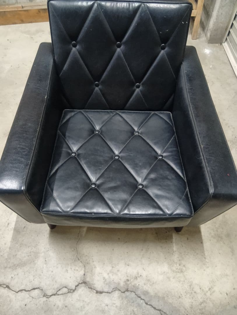 希少！ビンテージ カリモク60 ロビーチェア1シータースタンダードブラック