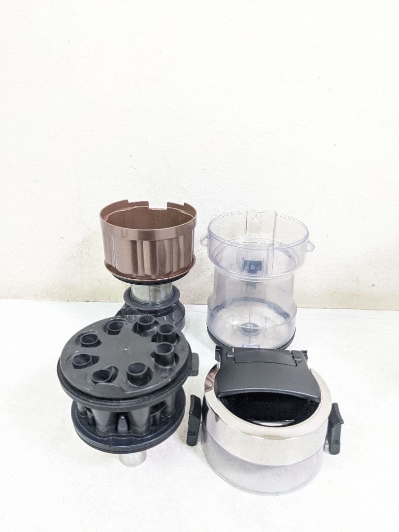 Panasonic MC-SR540G-T サイクロン式掃除機 2017年製