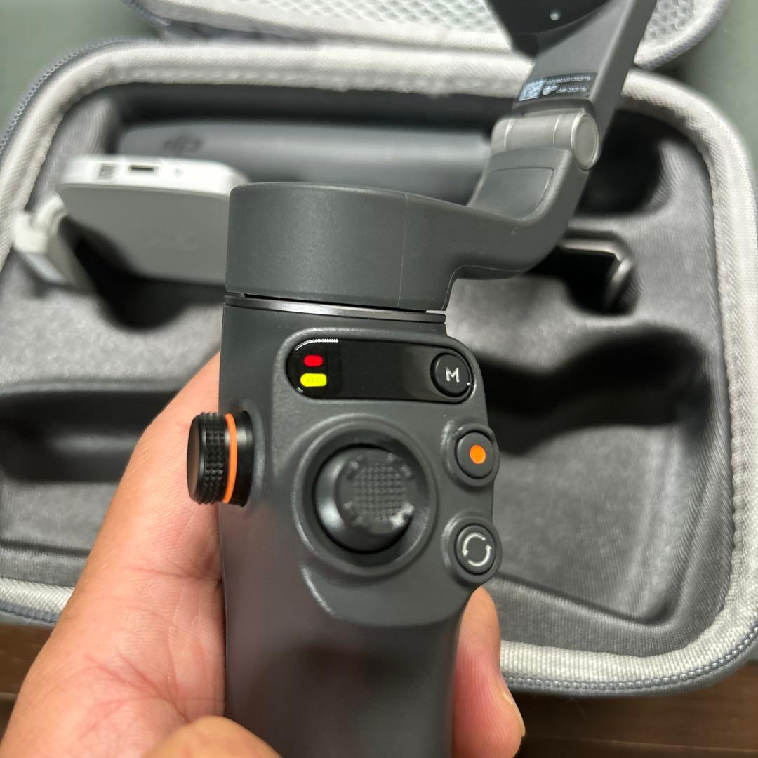 スマホアクセサリー dji Osmo Mobile 6
