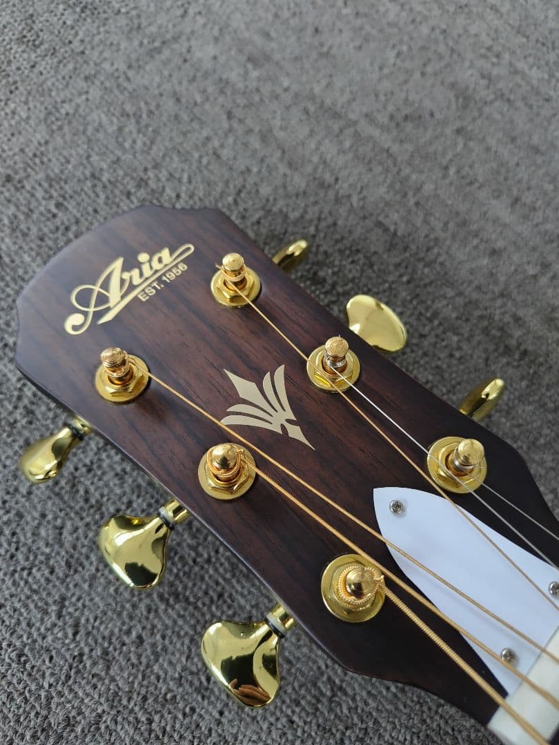 「順次値下げ」少使用(美品)アリア「Fホールエレアコ」ギター