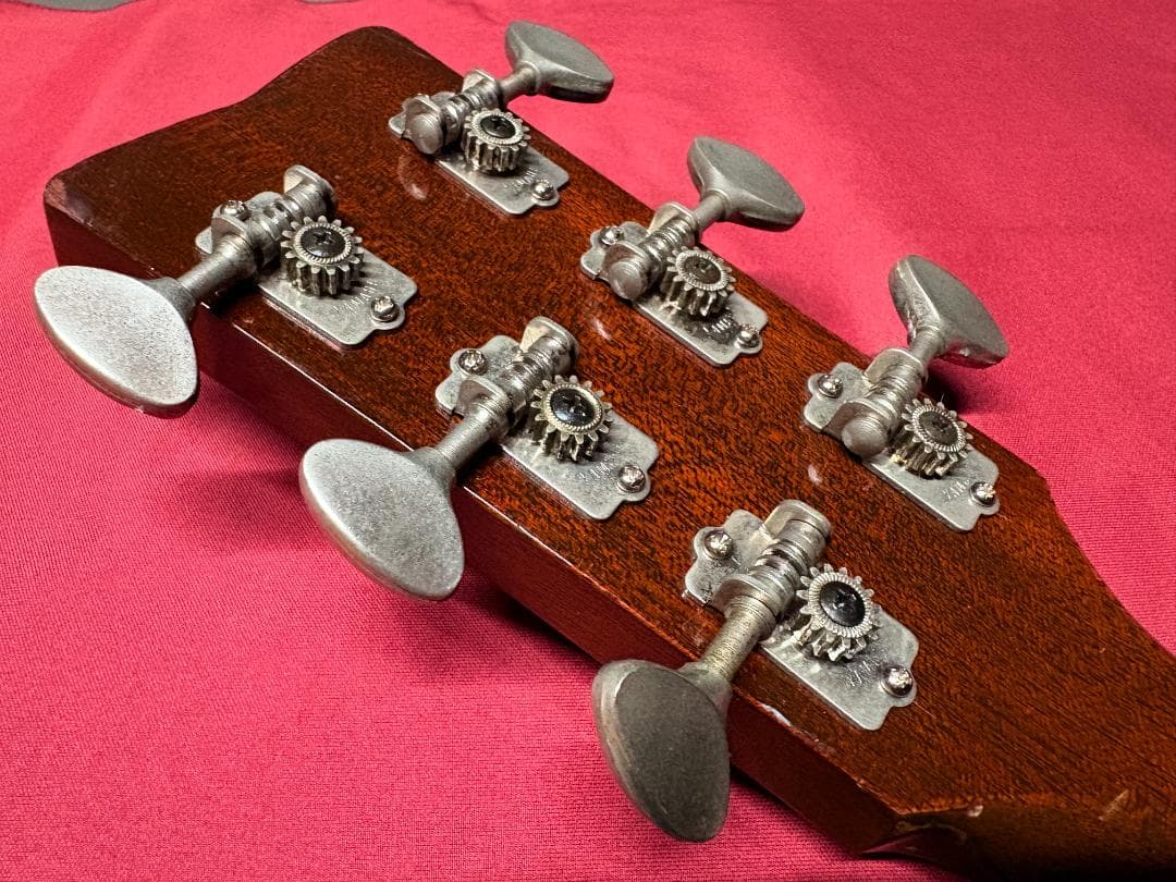 ヒ*☆様 ★一度は絶対手にしたいヤマハFG-180赤ラベルがこれだ！超爆鳴・超美