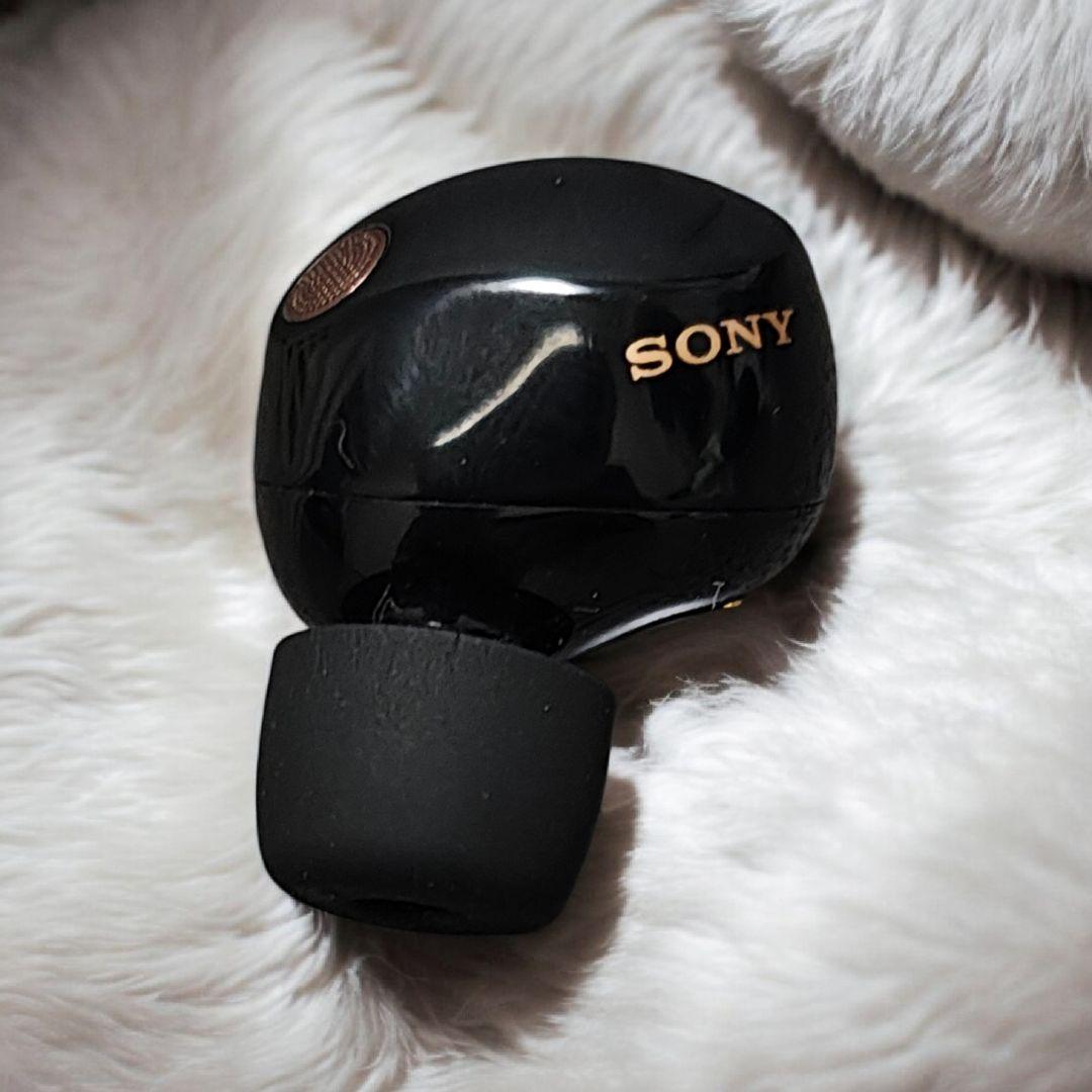 WF-1000XM5　右耳とケースジャンク