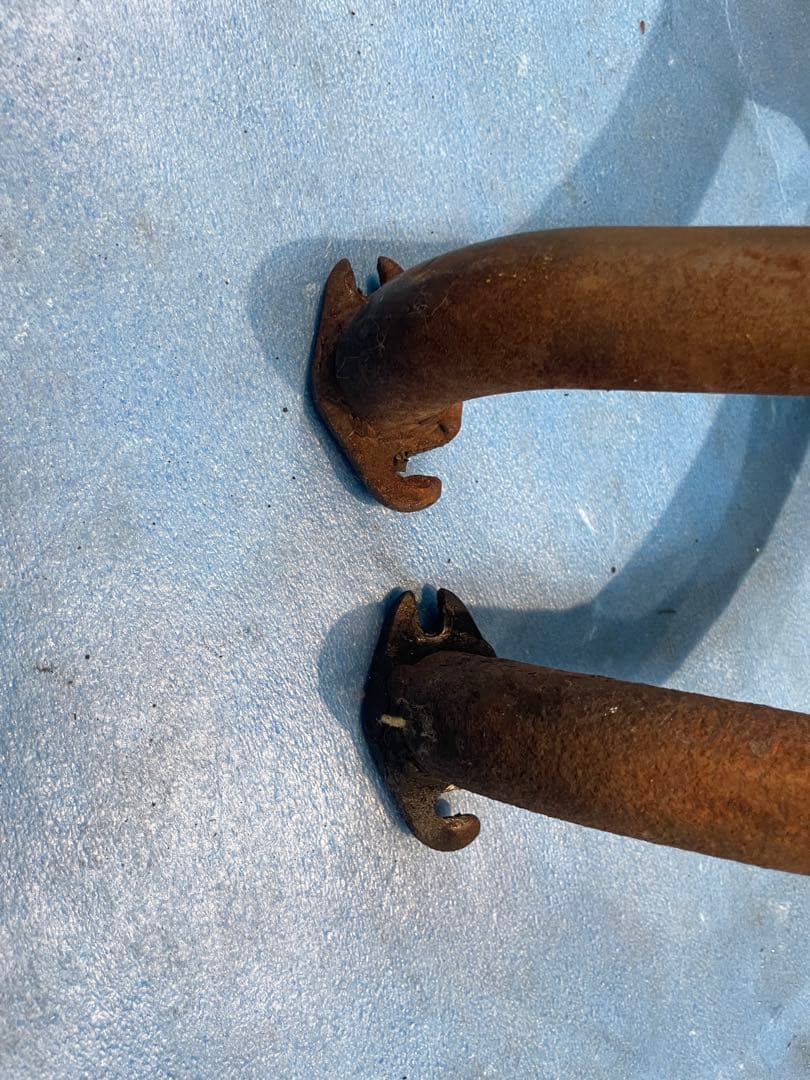 グランドアクシス100 ジャンクG03 2本　溶接&加工要す