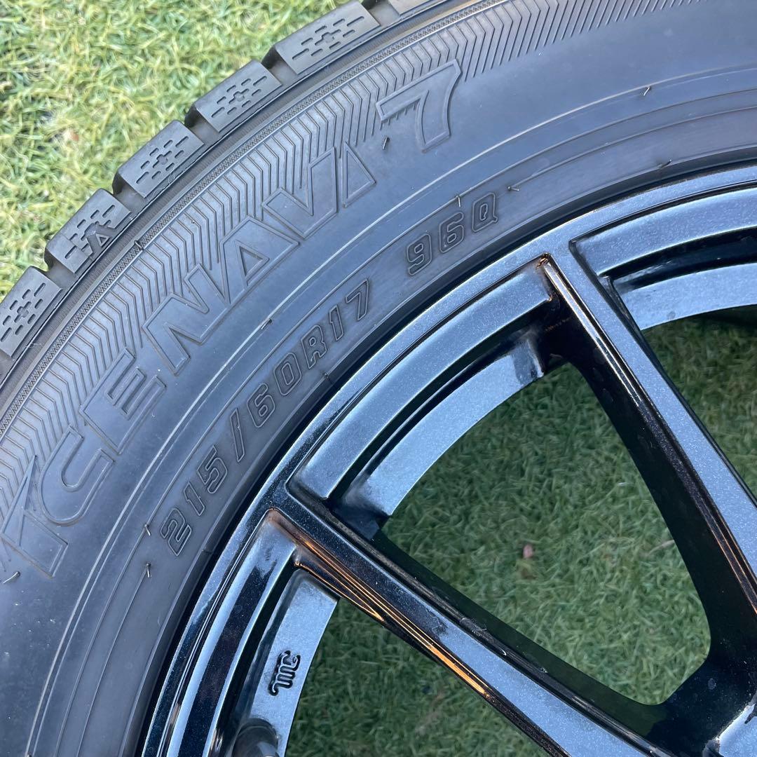 ①215/60R17 スタッドレスタイホイールセット グッドイヤー (1/4)