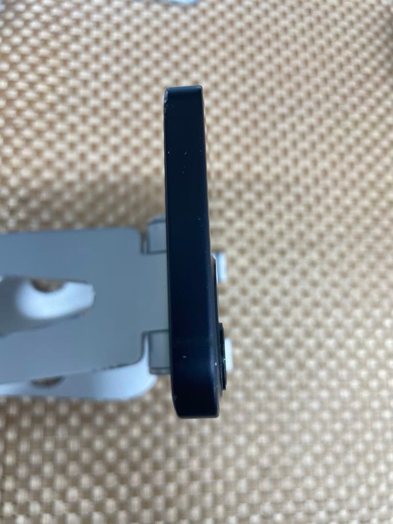 iPhone 12 mini 256 GBブラックSIMフリー【8530】