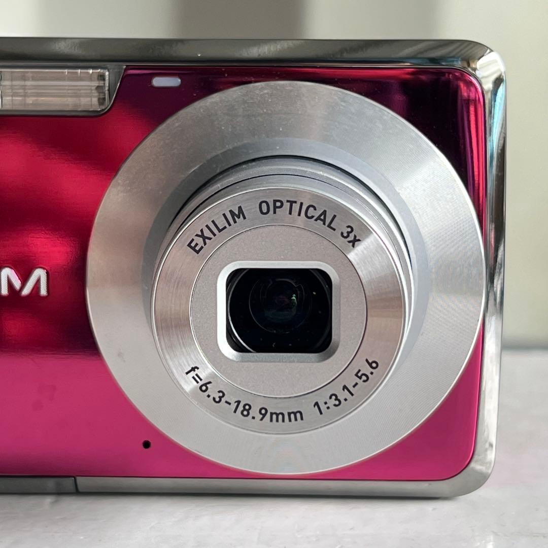 E19美品✨CASIO EXILIM EX-Z1 ピンク コンパクトカメラ