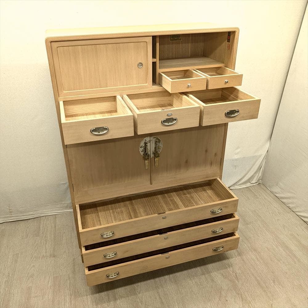 大阪泉州箪笥　伝統工芸　総桐箪笥　整理箪笥　和箪笥　着物箪笥　タンス　チェスト