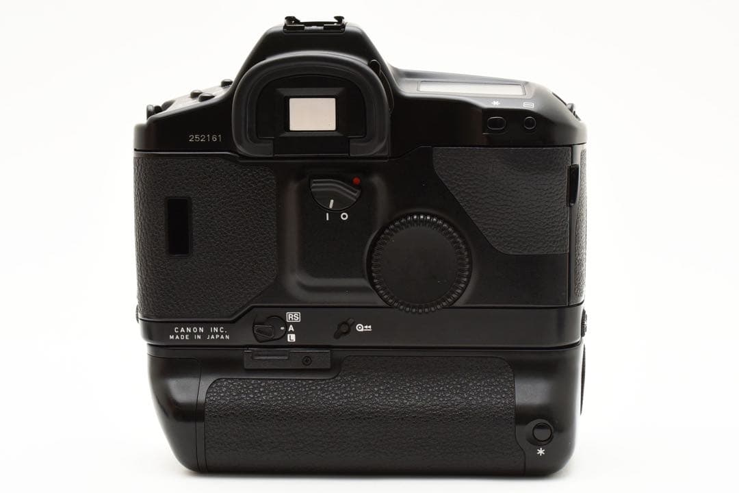 完動品　Canon EOS-1N RS フィルム 一眼レフカメラ　キャノン