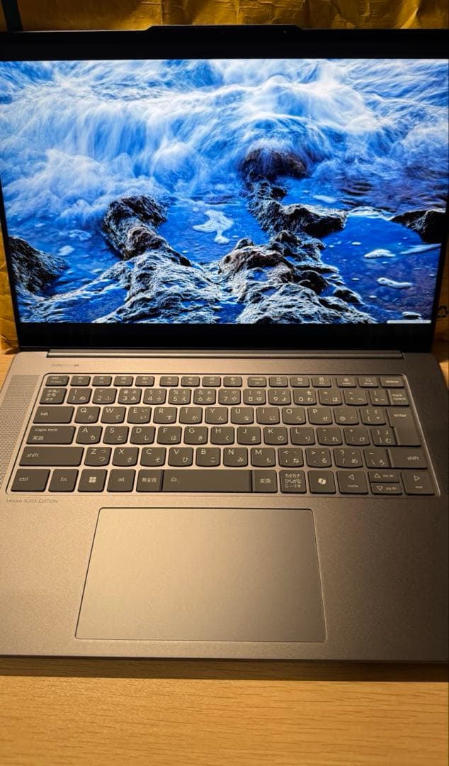 【新品同様】Yoga Slim 7i Aura Edition Gen9