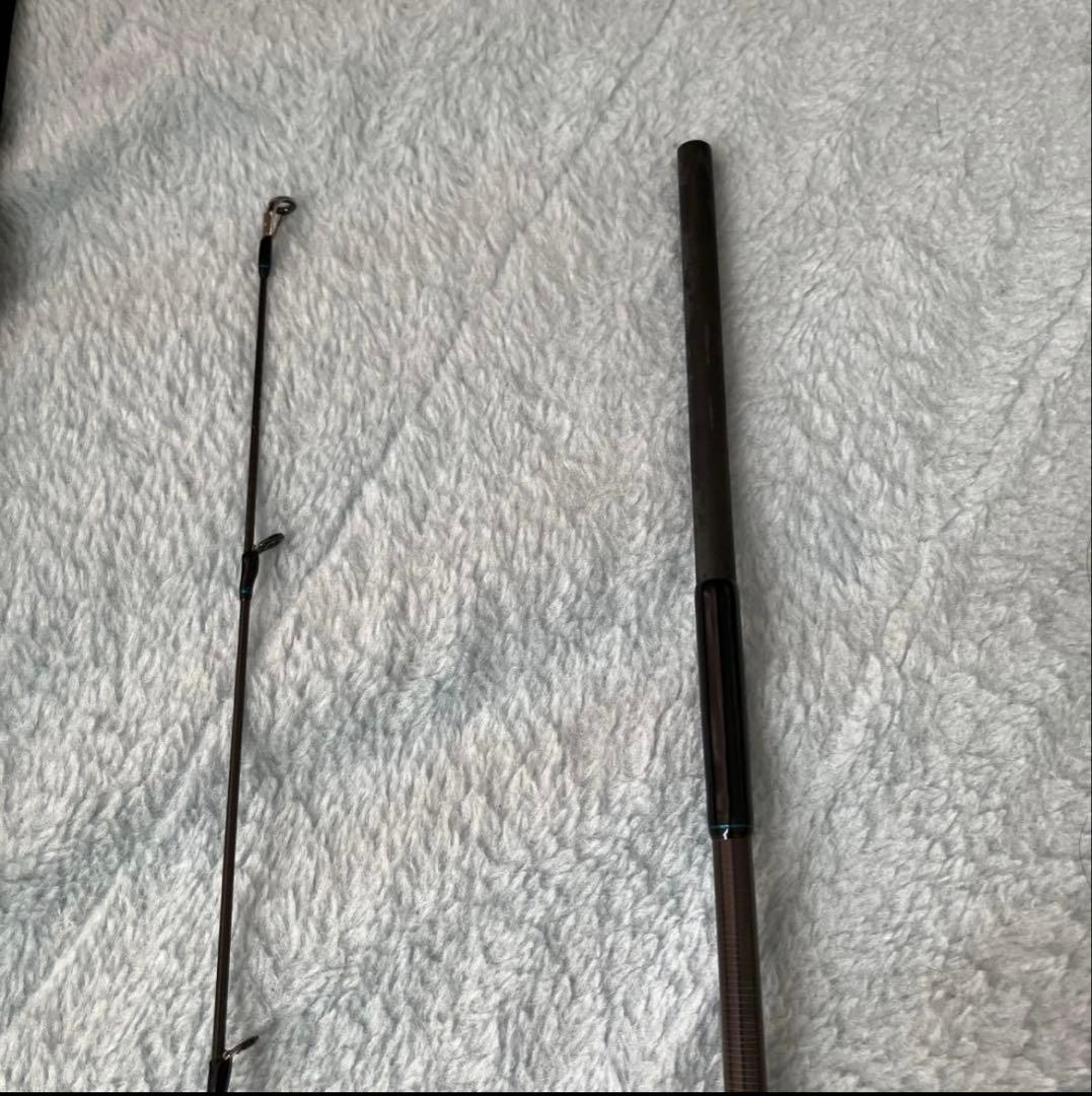 エメラルダス Stoist AGS 84Mエギングロッド