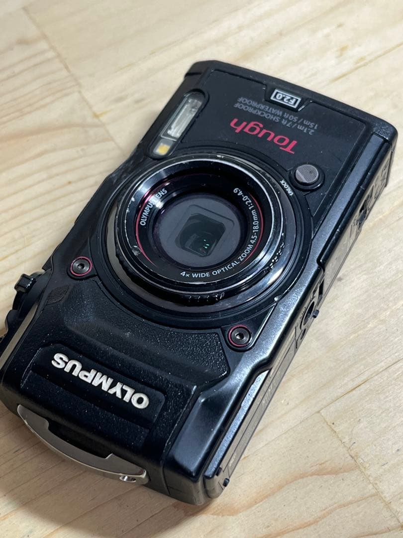 olympus tg-5 ブラック　コンパクトデジタルカメラ　オリンパス