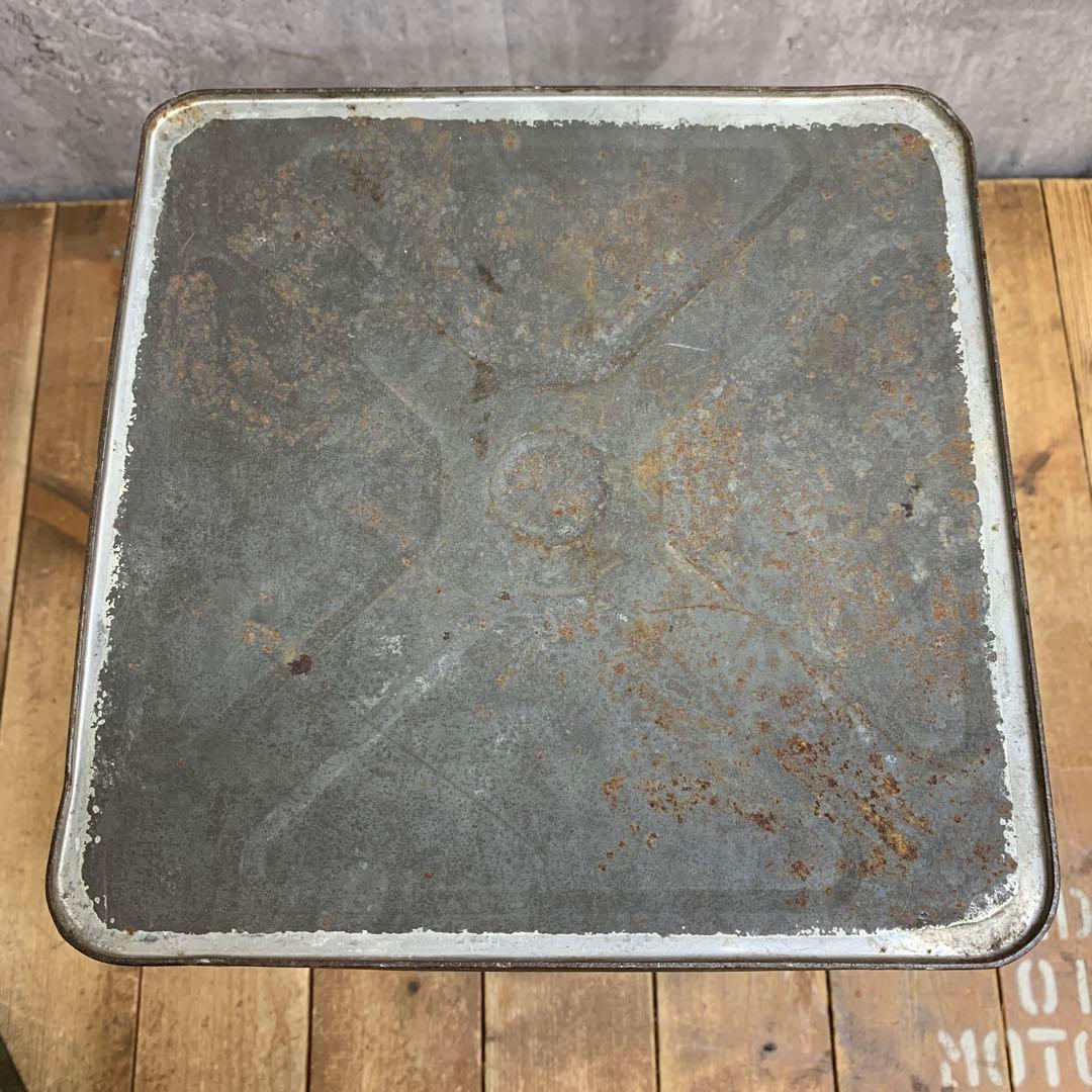 A-1 【希少】ヴィンテージ ブリキ缶 ガラス窓付き ショーケース 小物入れ 収