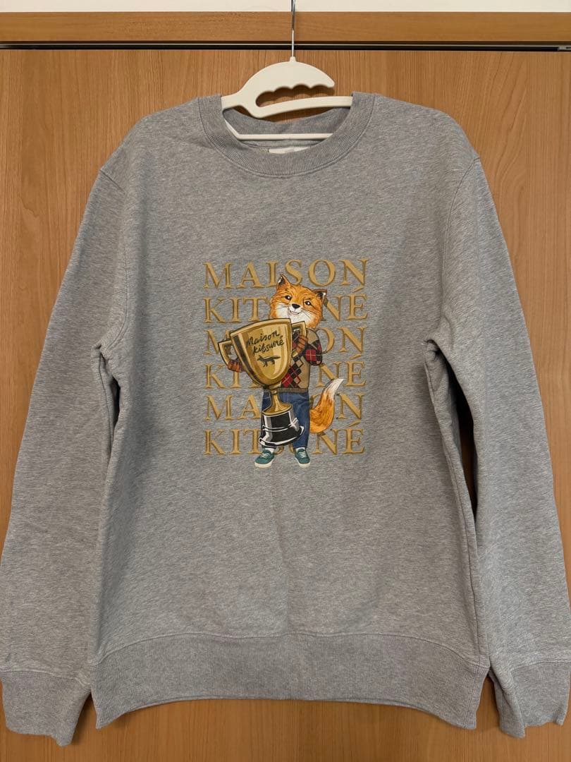 MAISON KITSUNÉ グレー スウェット　Mサイズ