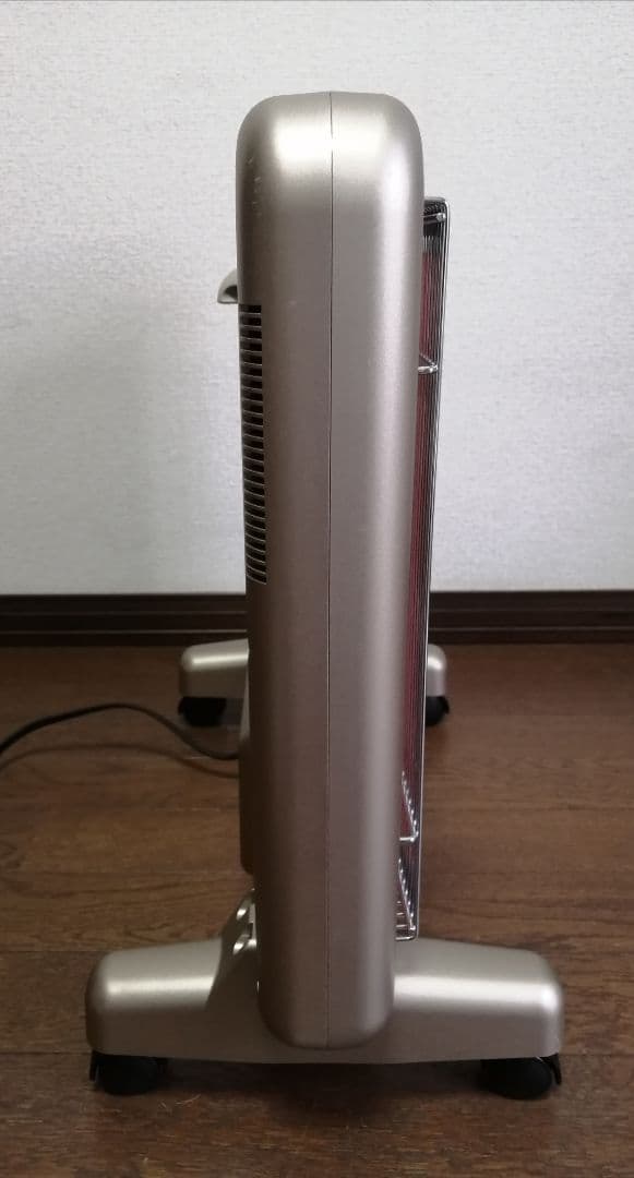 保証有 サンルミエエクセラ7 遠赤外線暖房器 完動品 2023年製 ヒーター