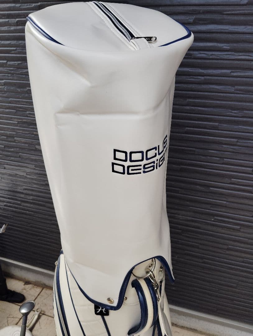 DOCUS DESIGN ドゥーカス　キャディバッグ　ヘッドカバーセット