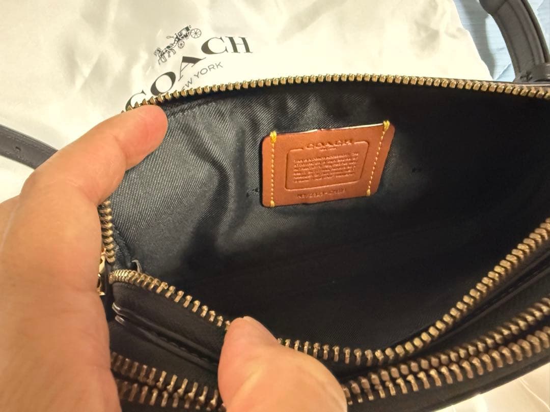 COACH ブラックレザー バッグ